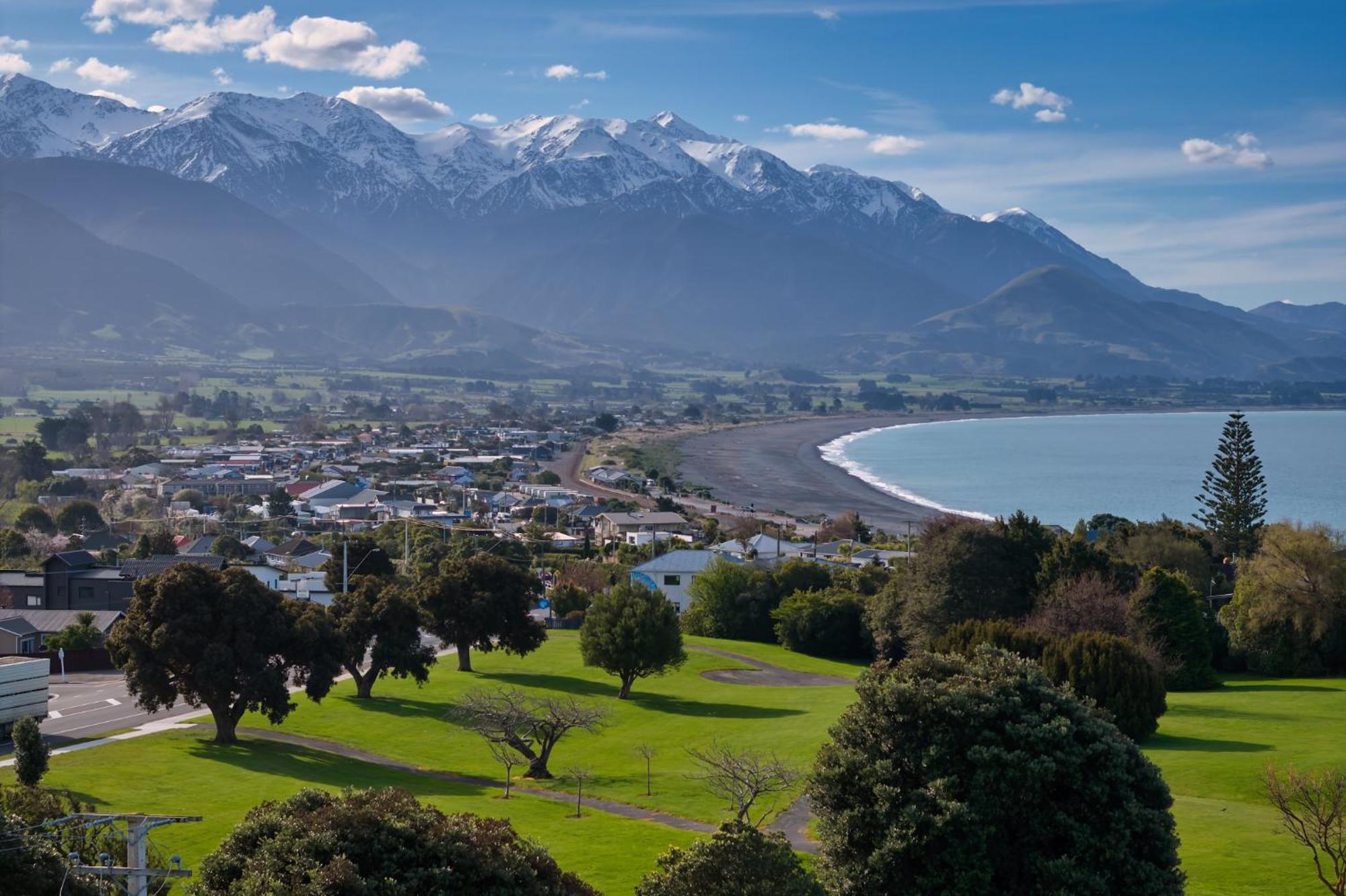 Villa Location With Ocean And Mountain Views Kaikoura Esterno foto